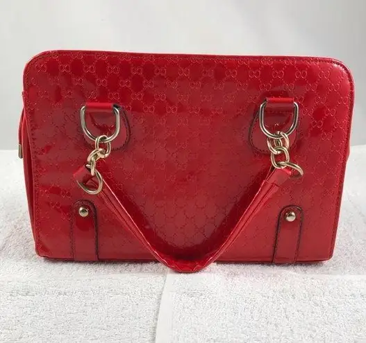 10x10 Crossbody red shiny quilt patent purse