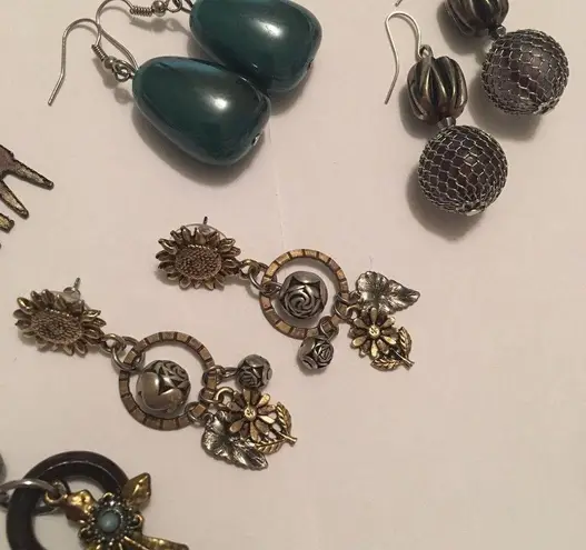 Lot Of 5 Silver Tone Costume Earrings Pierced Variety!!!!