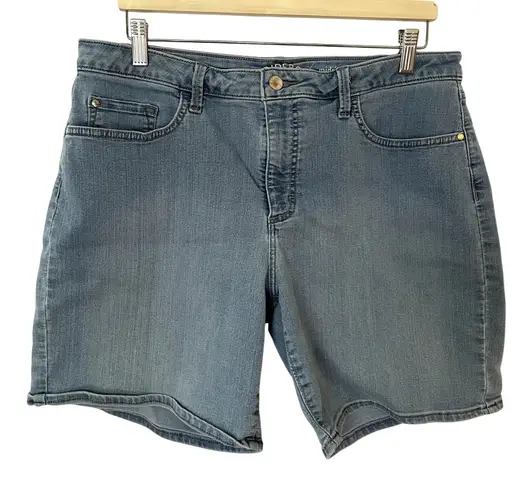 Riders By Lee jean shorts 7 inch inseam midrise short women's size 16 medium