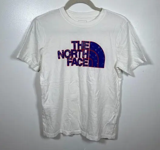 The North Face  T-Shirt Women's Size Small New USA Short Sleeve Logo White