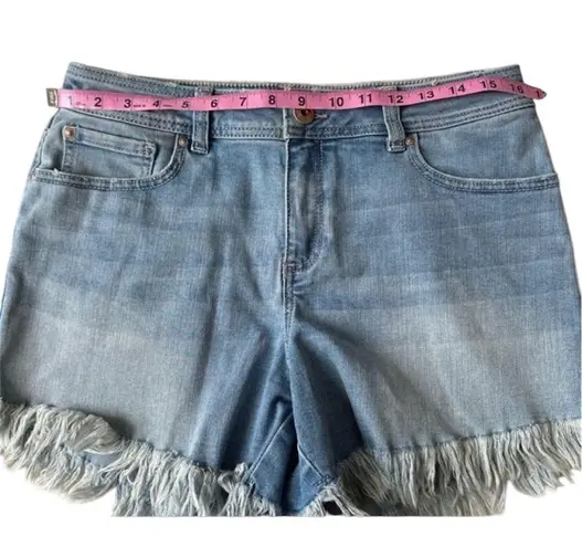 INC . brand Jean shorts - Image 3