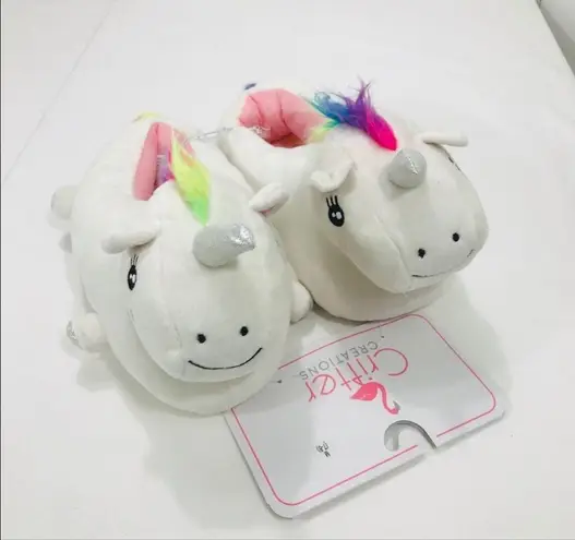Critter Creations Unicorn Slippers White, Size 7