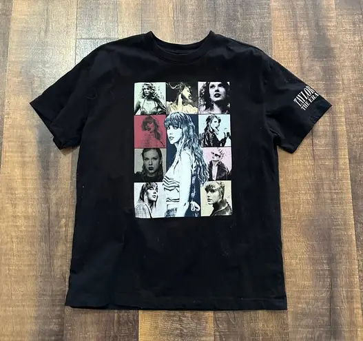 Taylor Swift The Eras Tour Graphic T Shirt Black Concert Tee Size Medium