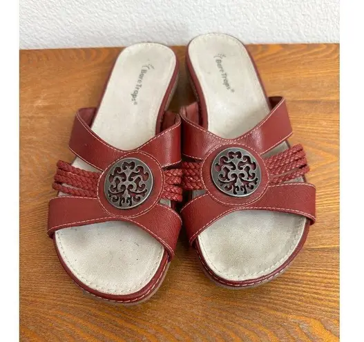 Baretraps Red Women's Bare Traps 1" Heel Scandal Red Size 8.5 Sku 2716