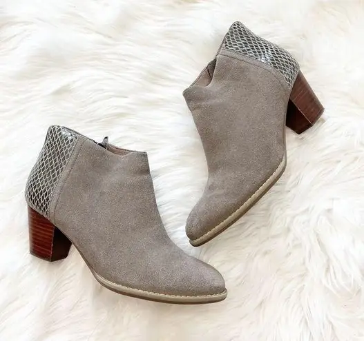 Vionic Upright Bromley Bootie