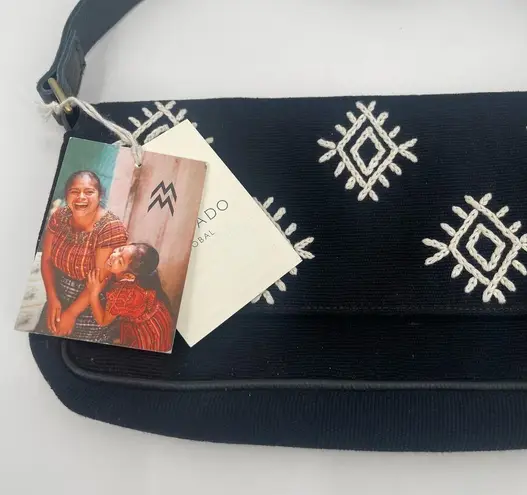 MERCADO GLOBAL Purse Shoulder Bag NWT Handcrafted in Guatemala Black Embroidered