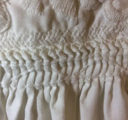 None Custom-Made Embroidered Women's White Cotton Tunic Many Hand Stitched Details-M