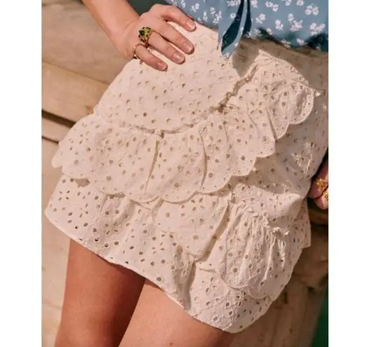 Sézane Sezane stunning eyelet lined cotton French mini skirt EUC