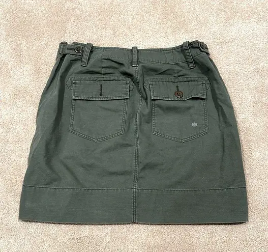 G1 Goods Green Mini Skirt Size 0 flaw missing button