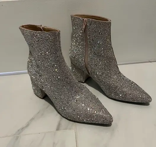 Betsey Johnson  Boots