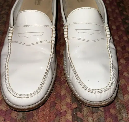 WEEJUNS GH & BASS CO WHITE PATENT LEATHER SLIP ON PENNY LOAFERS MULES Size 11