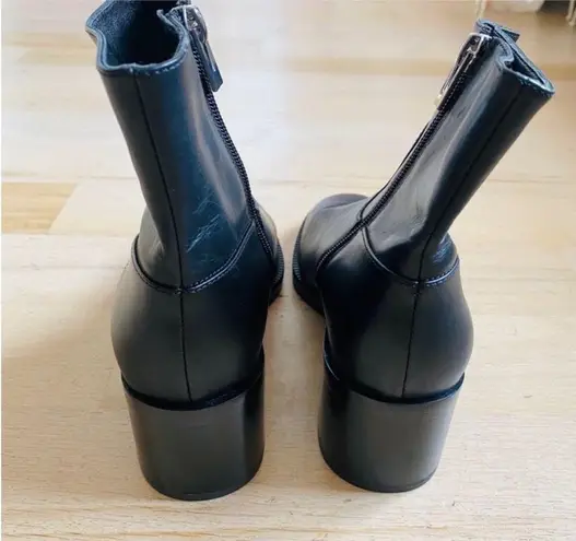 via spiga genuine Leather ankle booties with block heel NEW