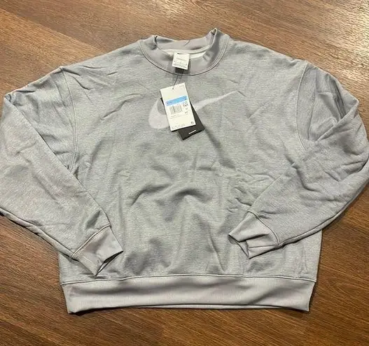 Nike  cropped crew neck