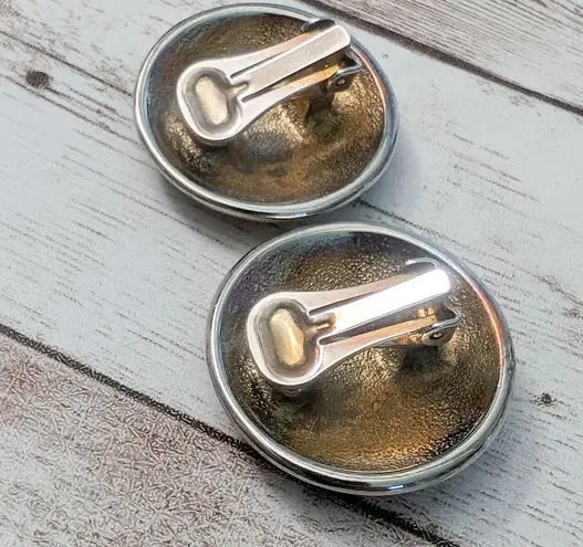 Vintage Clip On Earrings