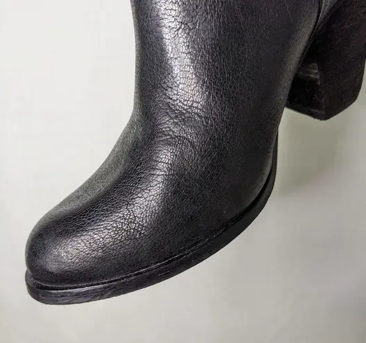 Arturo Chiang  Hadley Black Ankle Boots