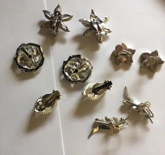 Lot Of 5 Vintage Costume Clip On Earrings Clip