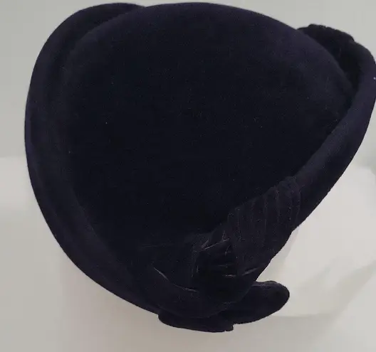 Vintage Bullocks Westwood Asymmetrical Navy Blue Velvet Hat Made In Italy