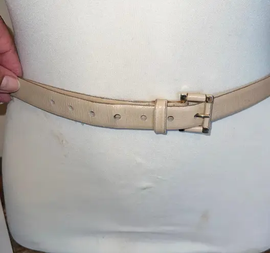 Medium Leather Belt Beige Buckle Women's Accessory All Leather Made in Uruguay Tan