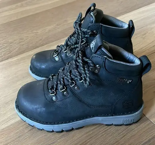 Rocky Legacy 32 Hiking Leather Boots Women’s Sz 6.5W Outdoor Camping Waterproof