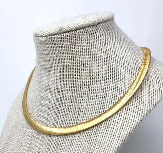 Sterling Silver Omega necklace, looks14K, made in Italy - NWOT