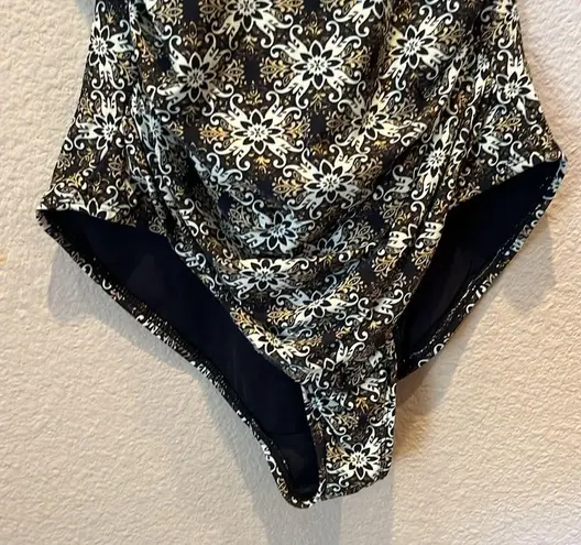 Nip Tuck Women’s Slimming Swimsuit One Piece Black Gold Tan White Size 6