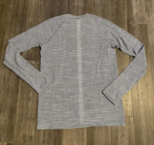 Lululemon Swiftly Tech Gray Striped Long Sleeve