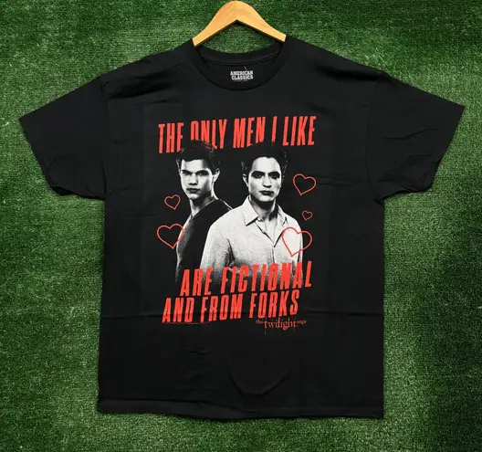 Twilight New Moon Edward vs Jacob T-Shirt Size Extra Large