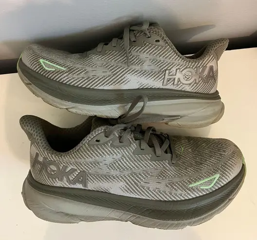 Hoka Women’s  Clifton 9