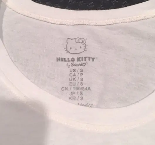 Sanrio VINTAGE Crewneck T-Shirt