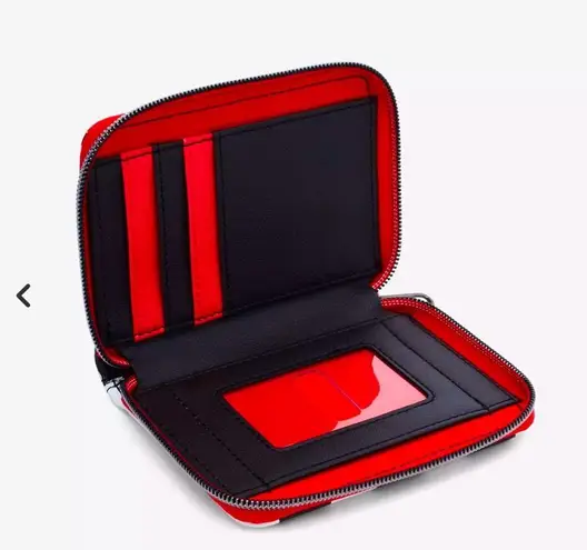 Lounge Fly Disney Dumbo Circus Icons Mini Zipper Wallet