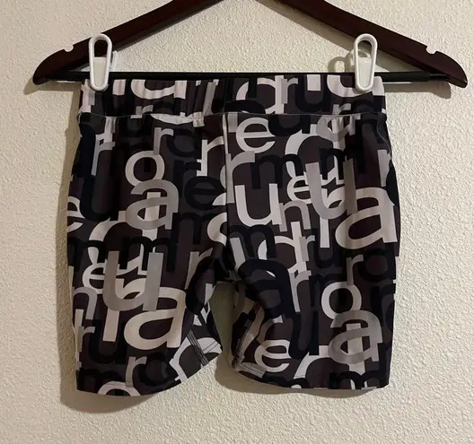 Under Armour  Black and White Logo Print Spandex Workout Shorts Size Medium