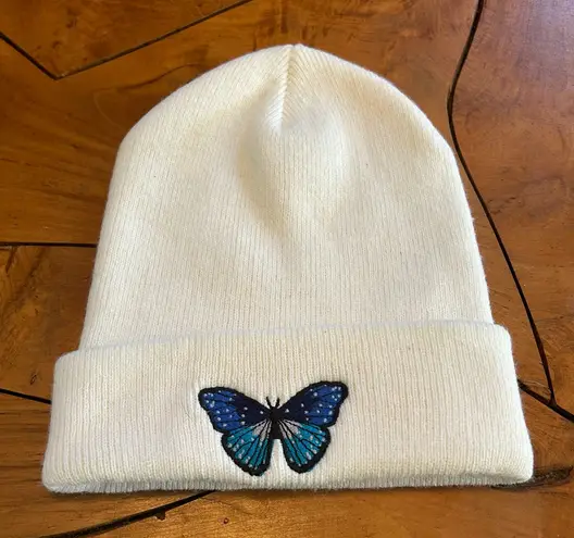 NEW Butterfly Embroidered Beanie Hat Ski Snow Winter Yoga Peace White Blue