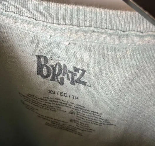 Bratz T Shirt Womens Gray XS Extra Small Raw Hem Crop Top Doll Graphic Tee Solid