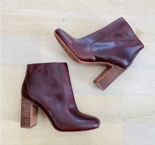 Madewell beautiful maroon leather heeled ankle booties NEW