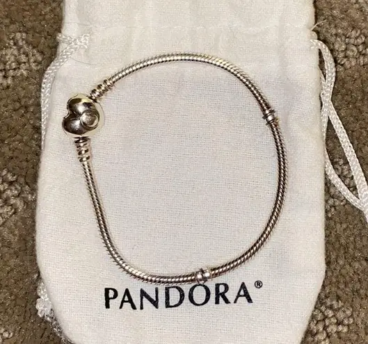 Pandora Charm Bracelet With Heart Claps