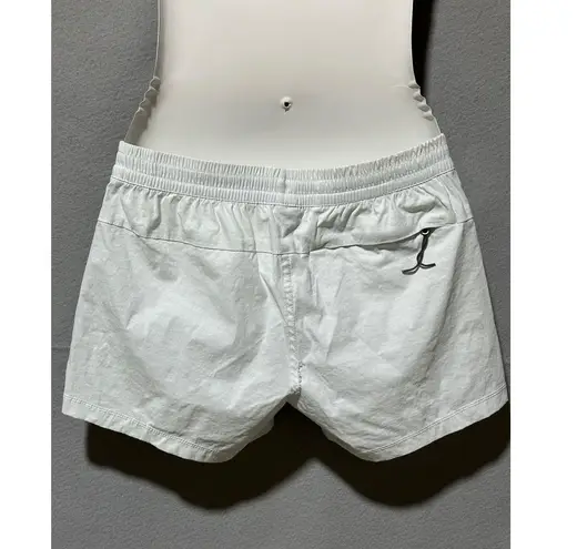 AFTCO American Fishing Tackle Co. Women's Shorts White Elastic Waist size small