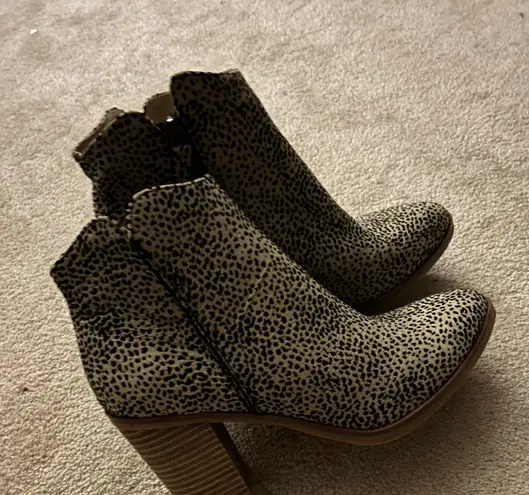 MIA Western Style Booties