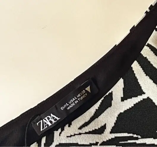 ZARA  Women’s One Shoulder Palm Print Jacquard Cross Over Crop Top Sz M  
NWT thumbnail 6