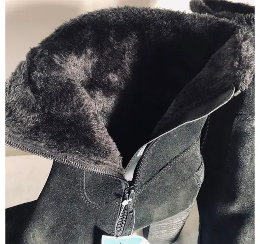 Baretraps Black Suede Cold weather Boots