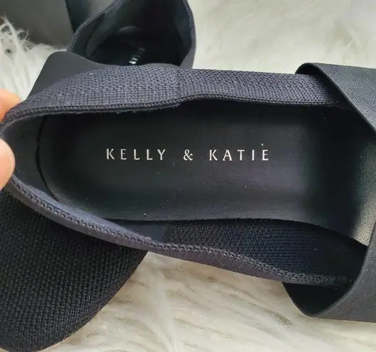 Kelly & Katie Black Slip On Ballet Flats 7.5