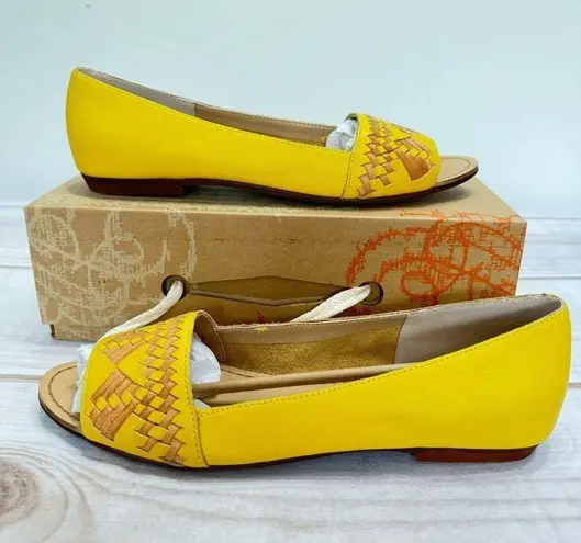 Latigo “Mabel” Yellow & Tan Woven Leather Western Style Peep Toe Flats Size 10