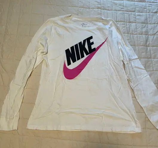 Nike Tee