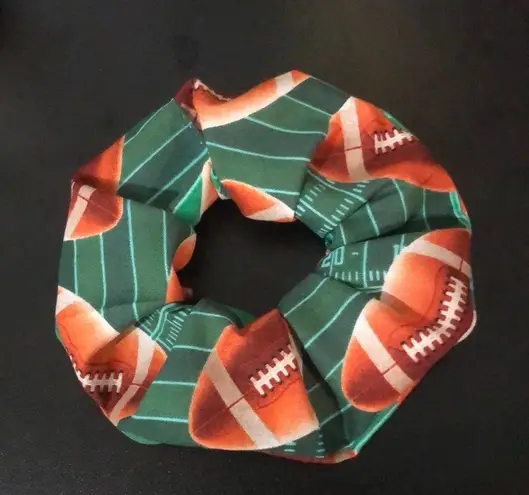 Handmade SCRUNCHIES 3/$8 or 5/$11!