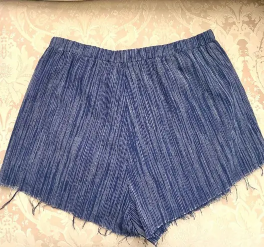 Lucca Couture 3/$15 NEW Jetty High Waist Raw Short