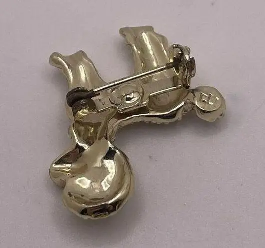 Lot Of 2 Matching Brooch Pins