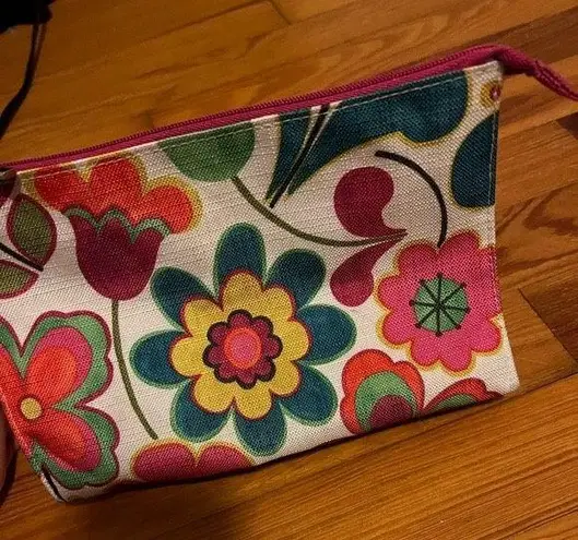 Ipsy “Glam Bag” Makeup Bag