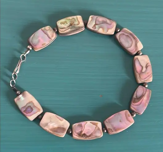 Abalone Shell Iridescent Bead 8” Bracelet Purple