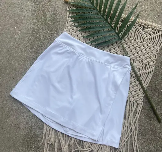 Outdoor Voices White Athletic Skirt/ Skort Size Small