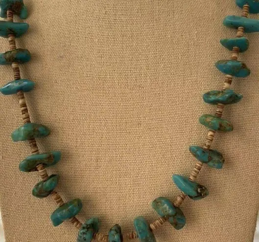 Vintage Native American Turquoise Graduated Heishi Shell Necklace Flat Nuggets Blue