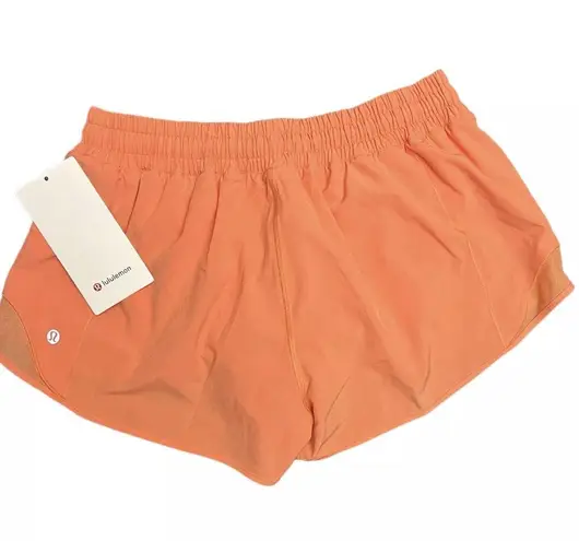 Lululemon Hotty Hot Low Rise Short 2.5” Lined Size 10 Coral Kiss CRLK New w/tag